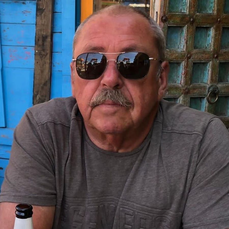 Profil von Jona