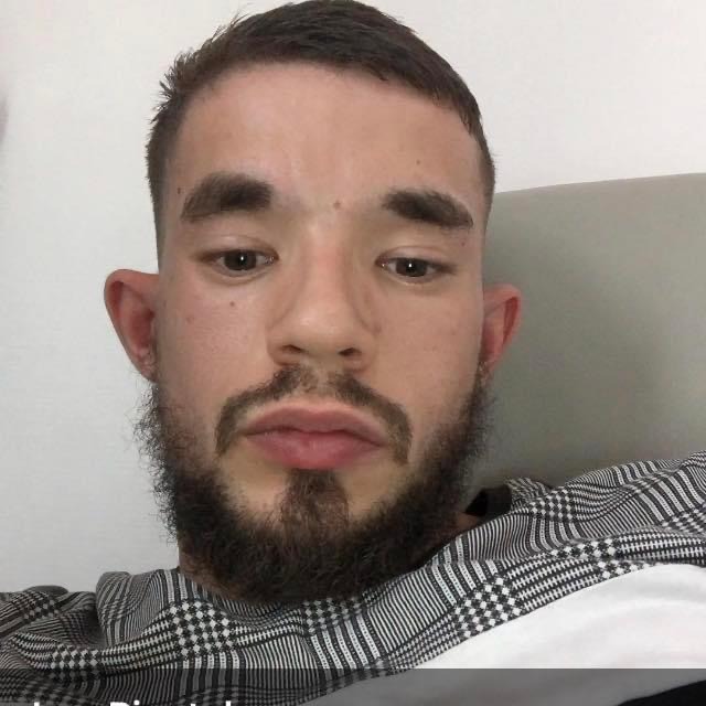 Profil von Yvane